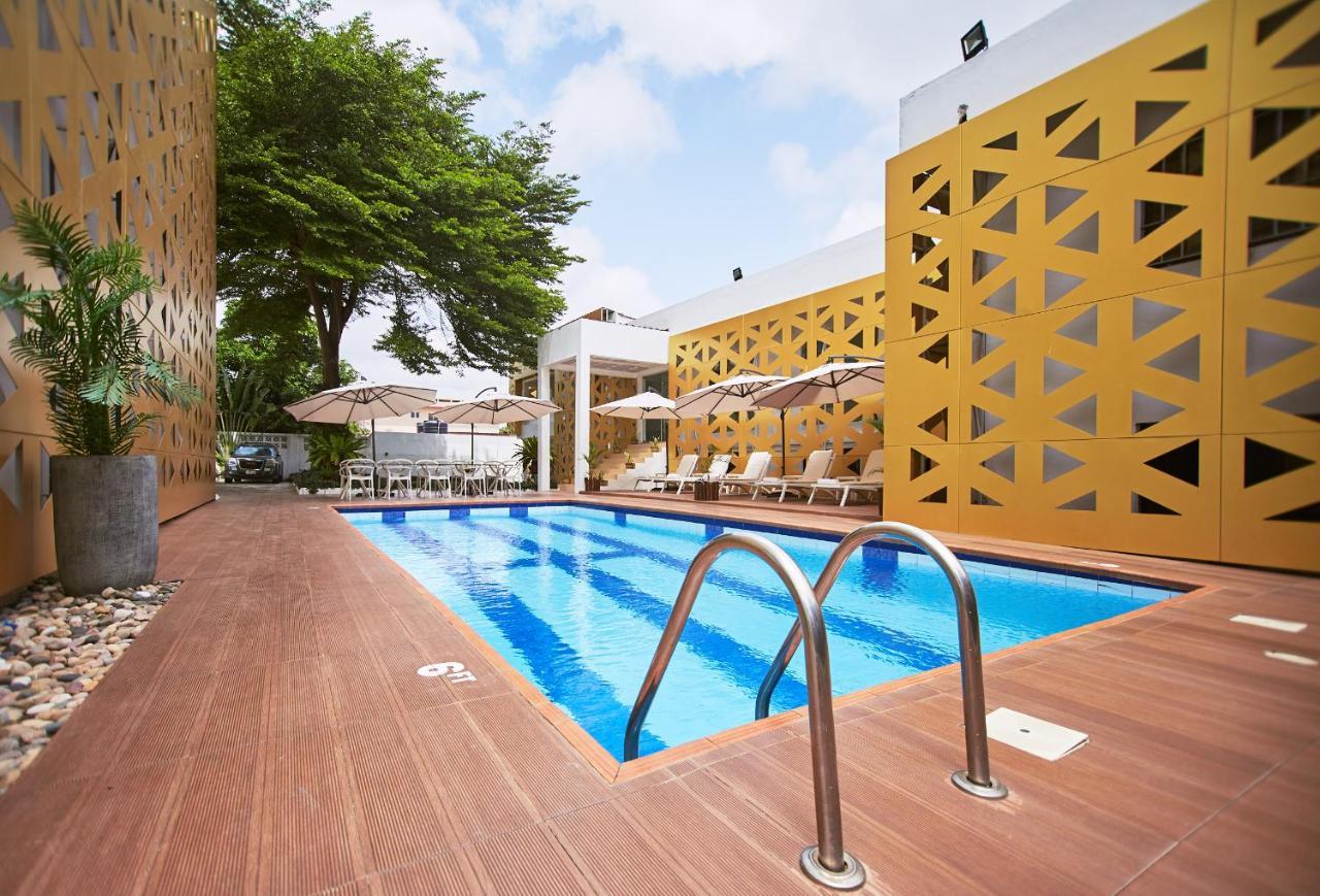 The Cabin Hotel Accra Eksteriør bilde